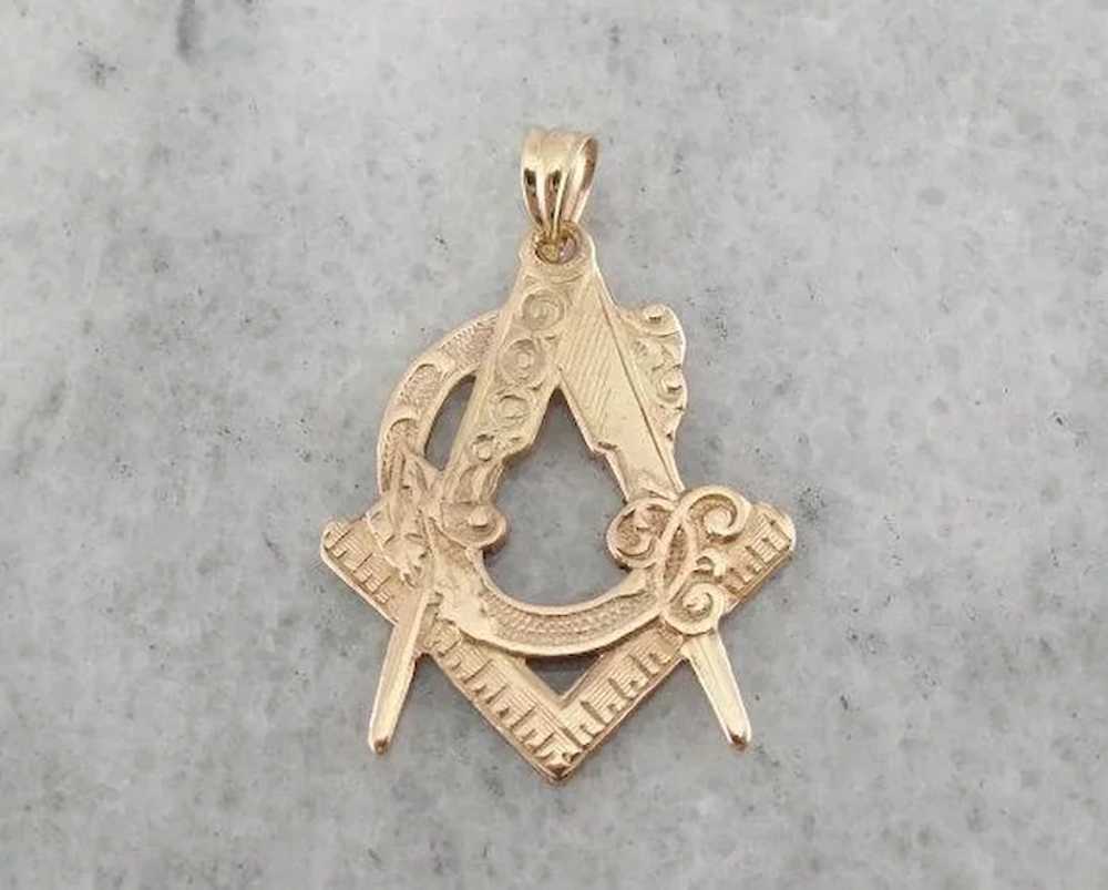 Ornate Antique Masonic Pendant - image 3