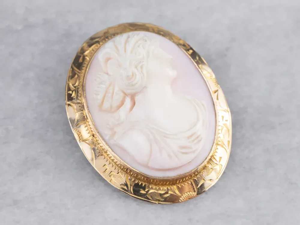 Sweet Pink Shell Cameo Brooch - image 3
