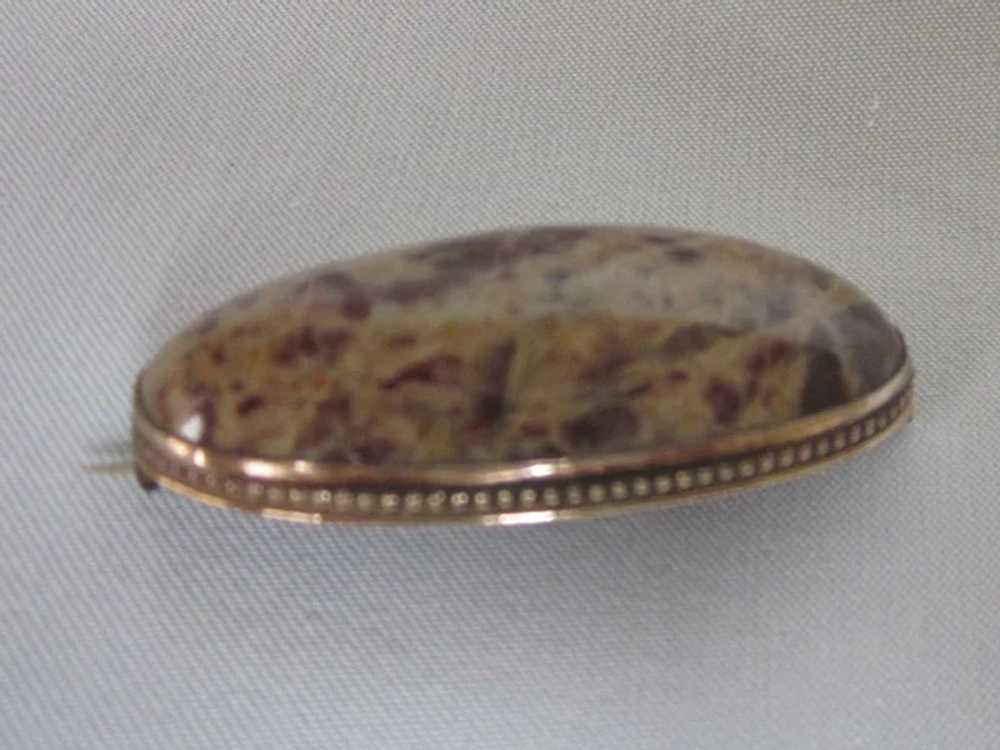 Antique Victorian Gold Filled Agate Oval Brooch - image 3