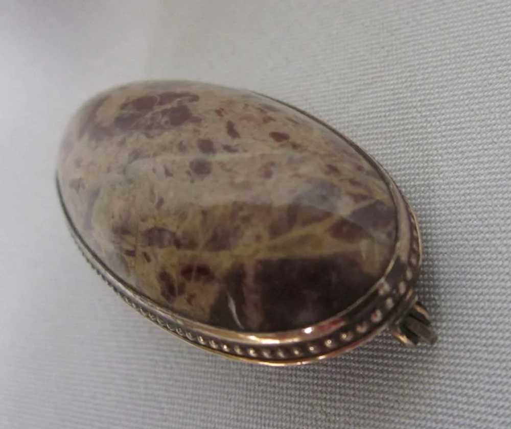 Antique Victorian Gold Filled Agate Oval Brooch - image 6