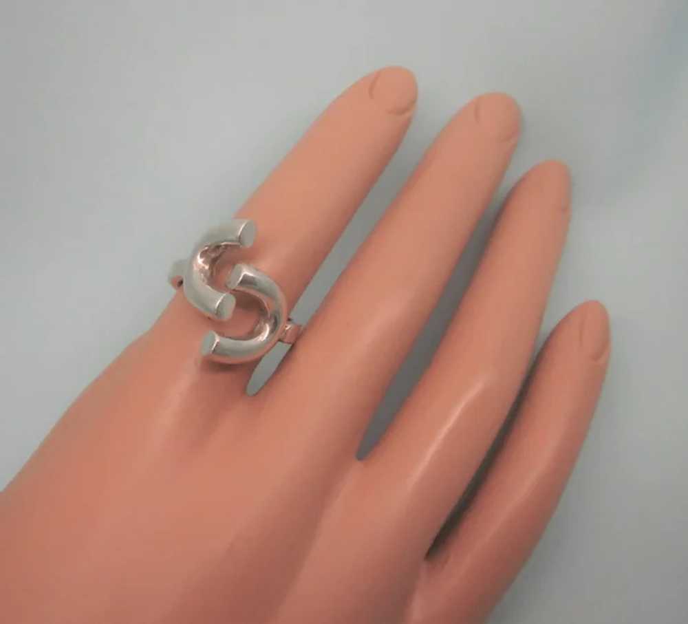 Vintage English Sterling Double U Design Ring, Si… - image 8