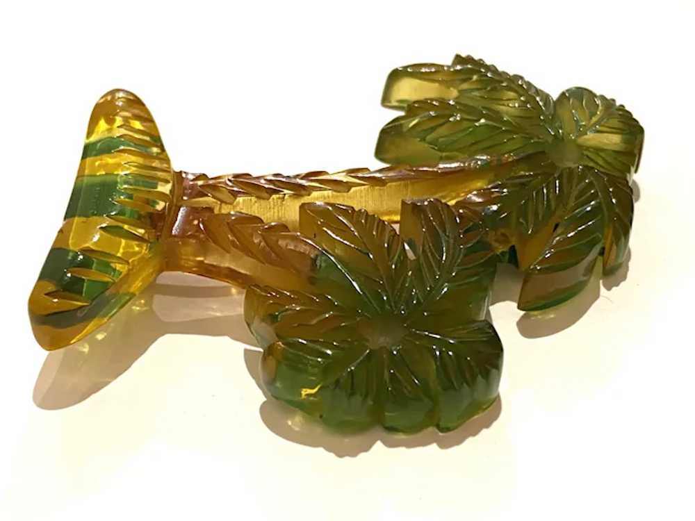 1930s Figural Bakelite Carved and Reverse Painted… - image 5