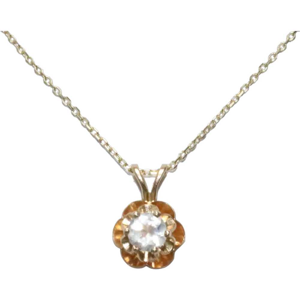 14k Yellow Gold Prong Set Moonstone Floral Neckla… - image 1