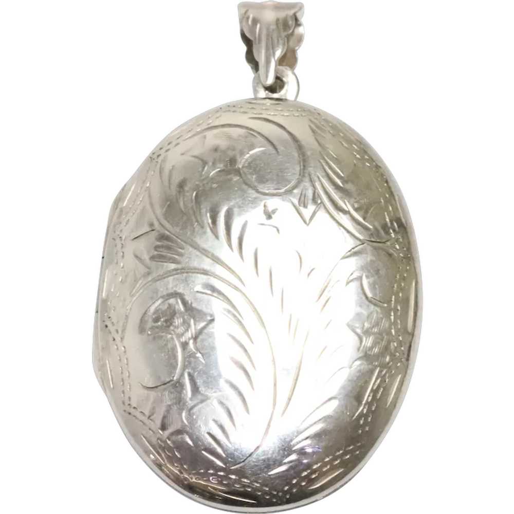 Vintage Sterling Silver Locket Pendant - image 1