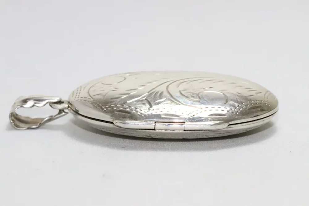 Vintage Sterling Silver Locket Pendant - image 3