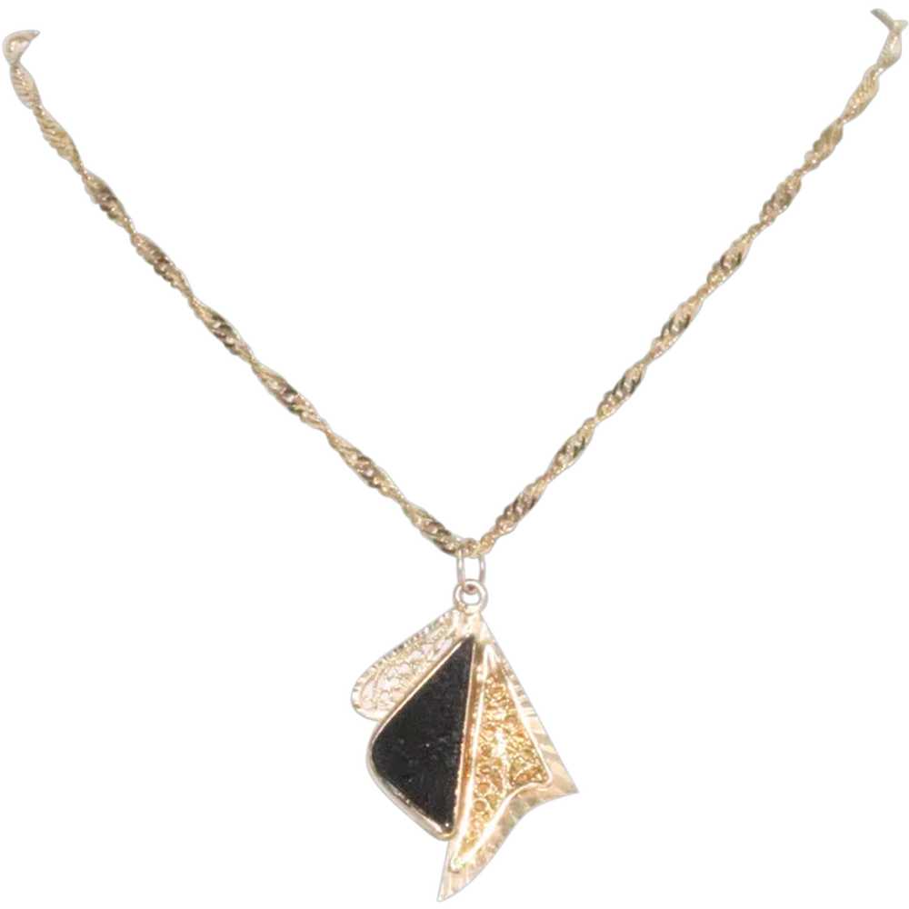 14K Yellow Gold Filigree Diamond Cut Onyx Necklace - image 1