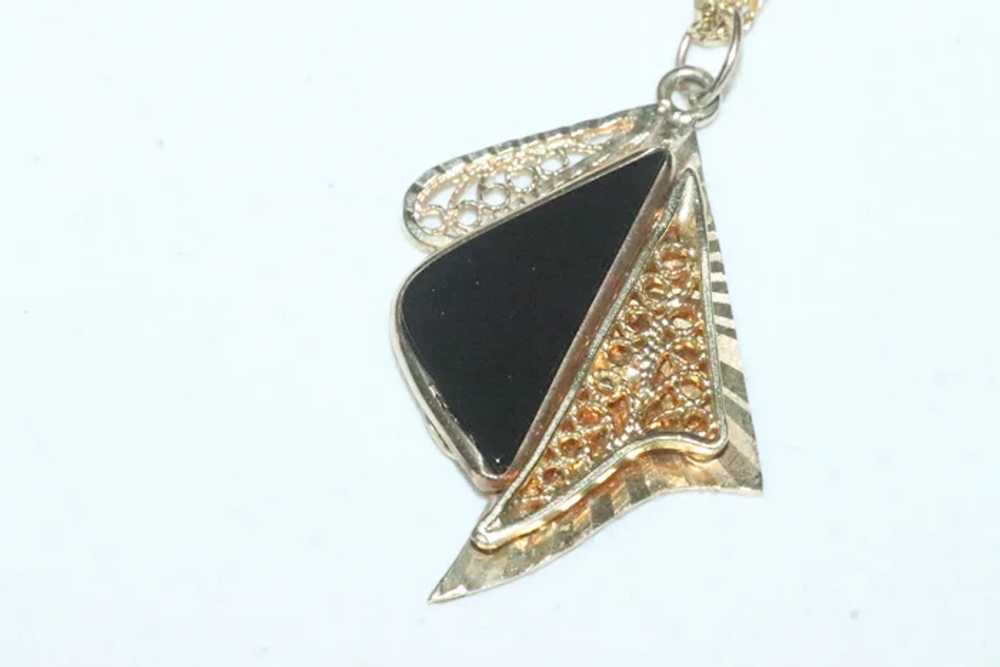 14K Yellow Gold Filigree Diamond Cut Onyx Necklace - image 3