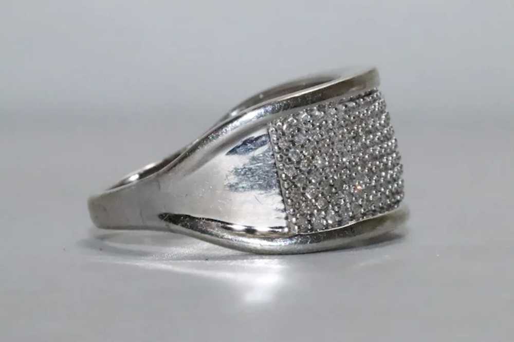 10 KT White Gold Diamond Ring - image 2