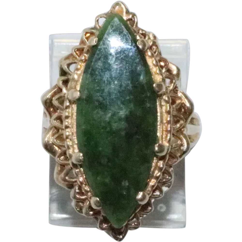 14 KT Yellow Gold Jade Ring - image 1