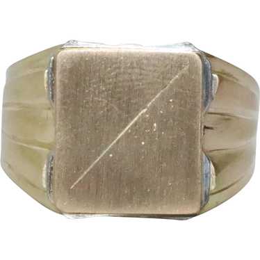 18 KT Yellow Gold Signet Ring