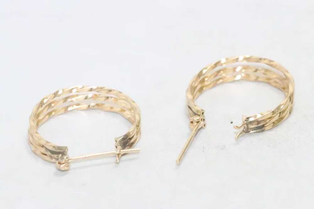 14KT Gold Hoop Earrings - image 3