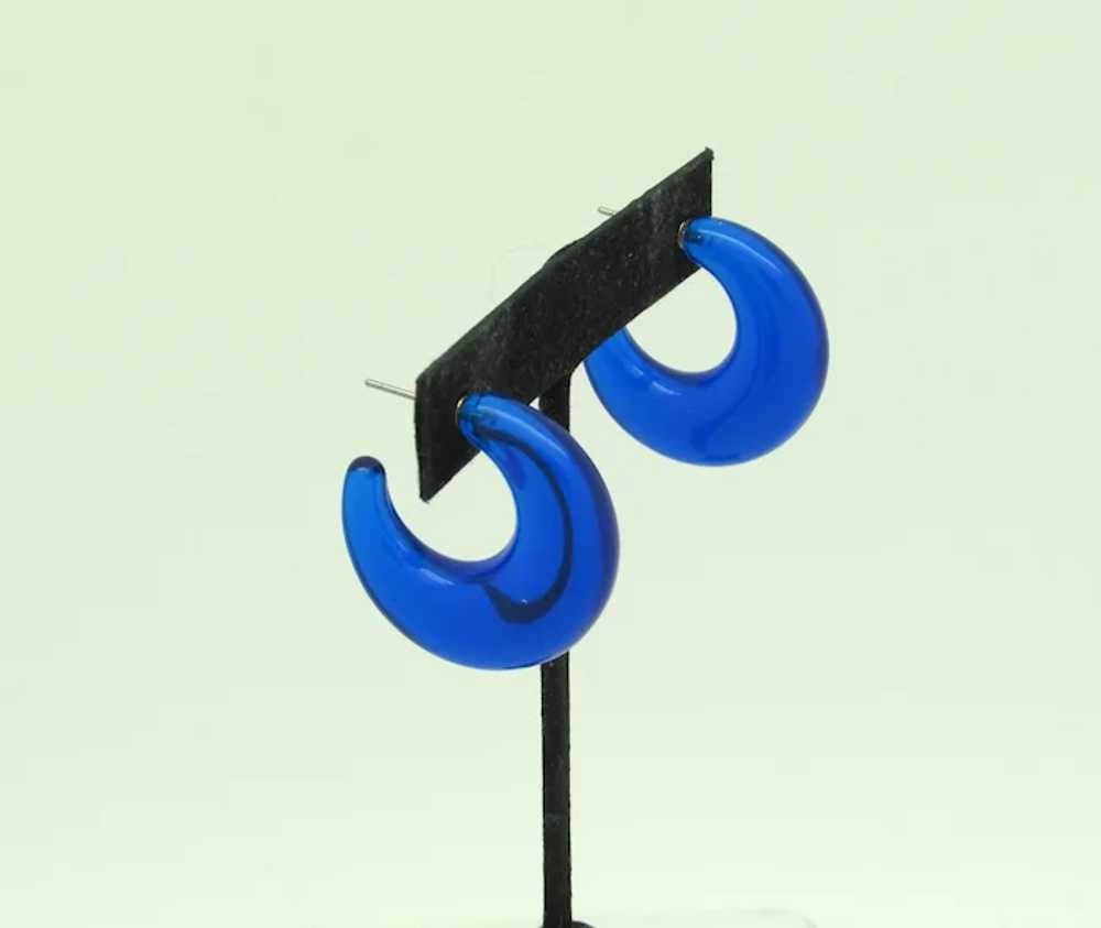 Blue Lucite Demi Hoop Earrings - image 2