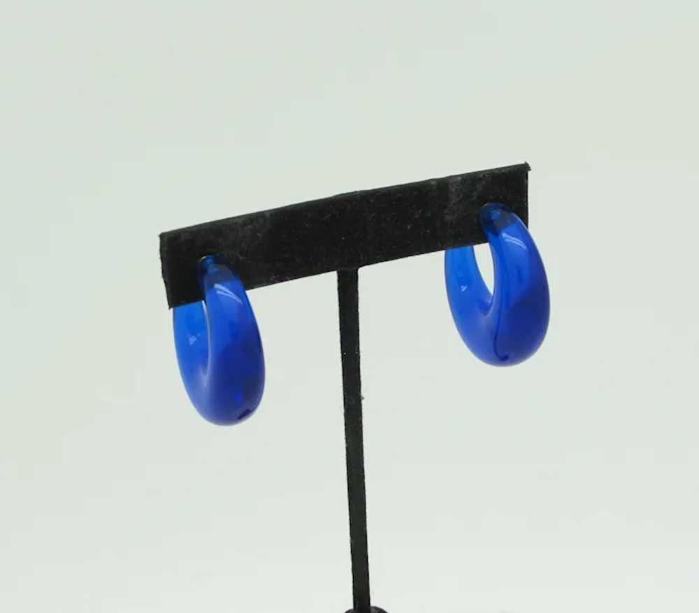 Blue Lucite Demi Hoop Earrings - image 4