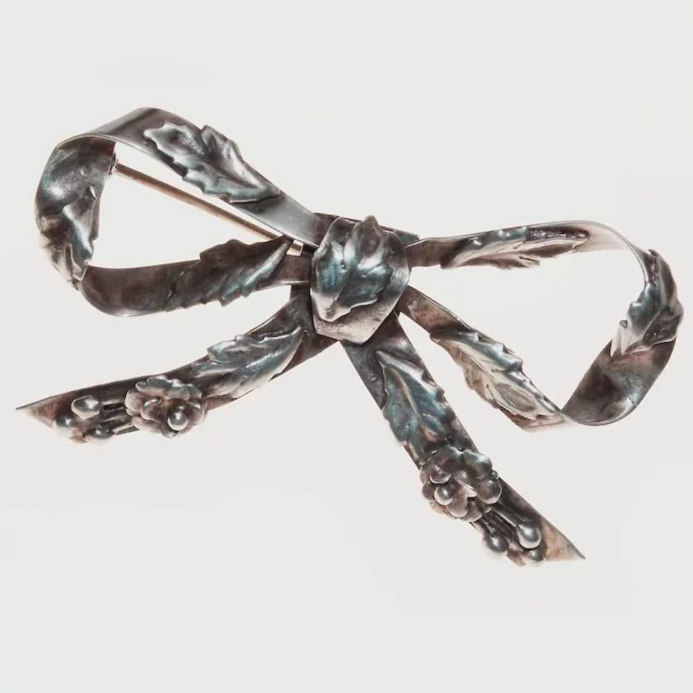 Classic Collectable  Hobé Sterling Silver Floral … - image 2