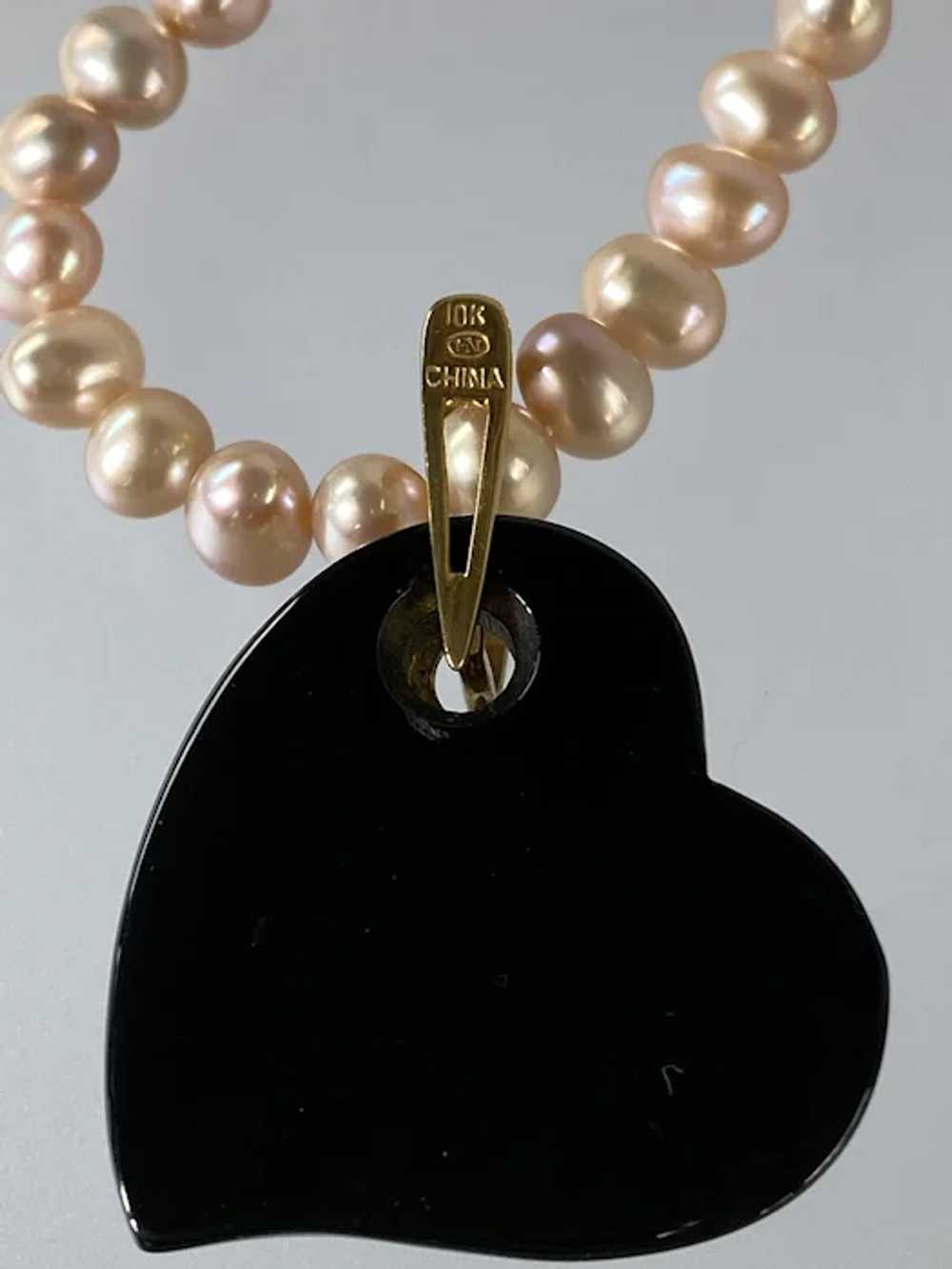 10K YG Pearl and Onyx Necklace - image 6