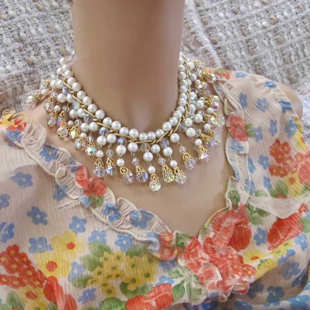 Vintage Faux Pearl and Crystal Dangle Necklace - image 6