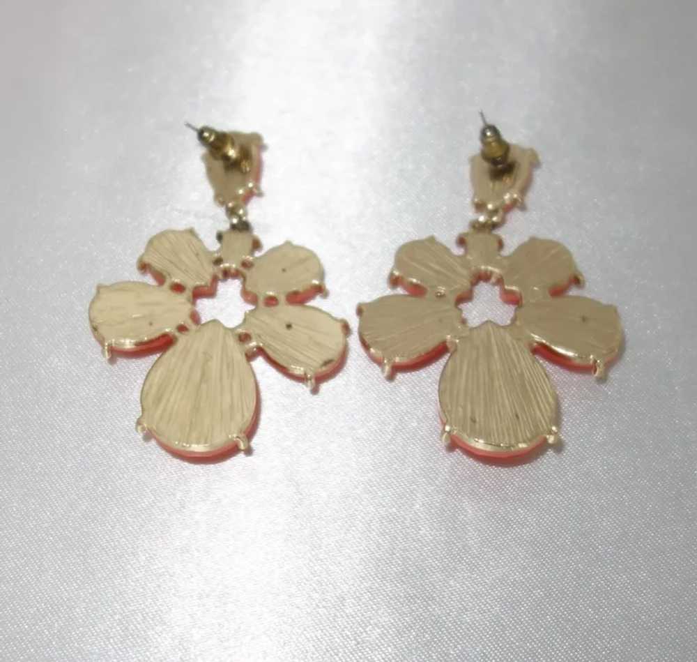 Vintage Coral Colored Faceted Glass Dangle Earrin… - image 2