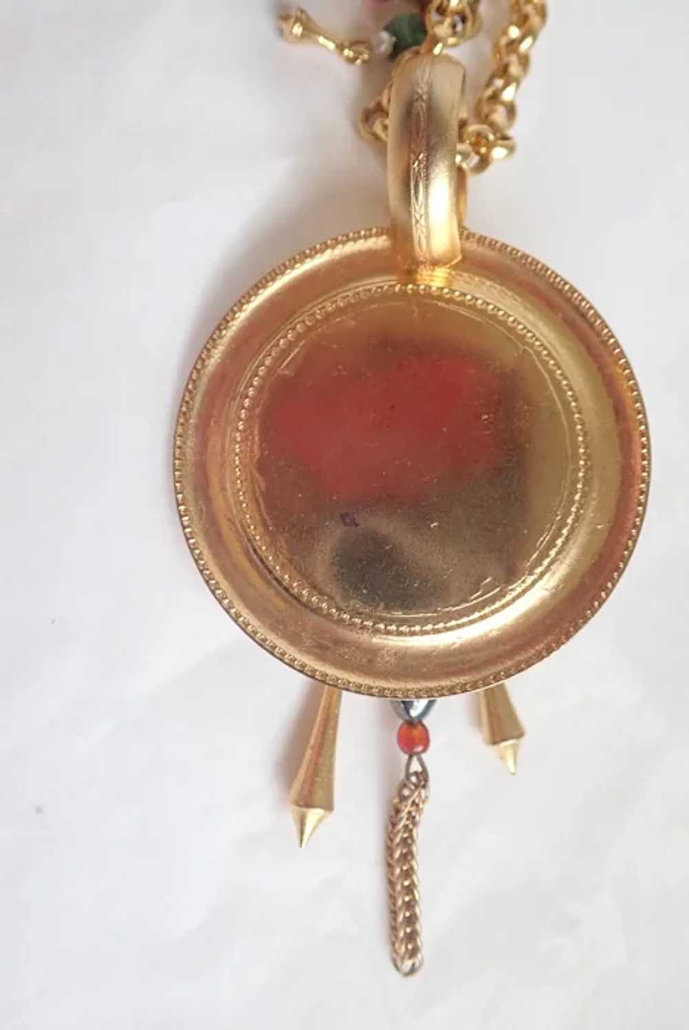 Vintage Etruscan Style Medallion Pendant on 41" A… - image 5