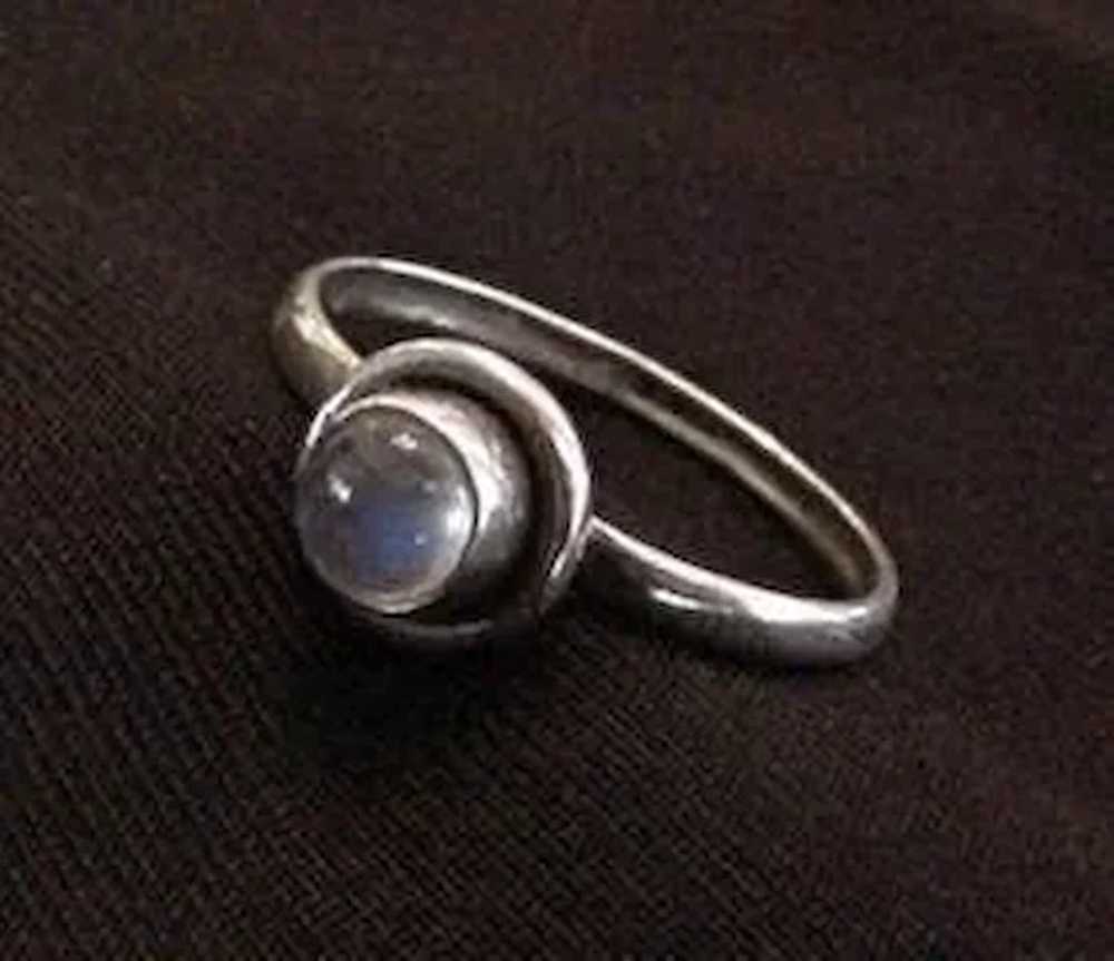 Sterling Silver Moonstone Vintage Ring - image 3