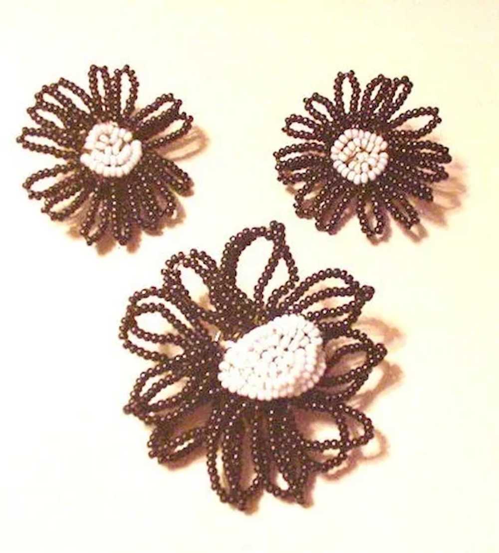 Black and White Glass Beads Pin and Earrings - image 1