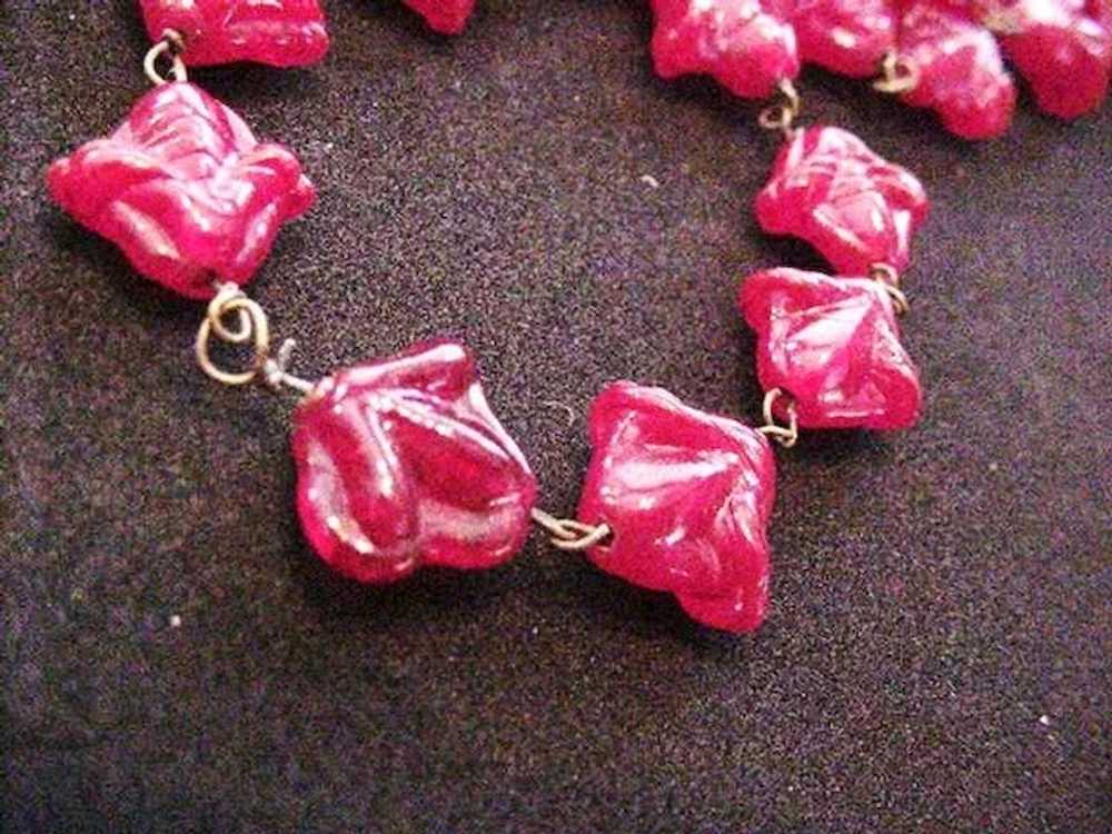 Red Pate de Verre Necklace - image 4