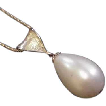 Large Pendant Necklace