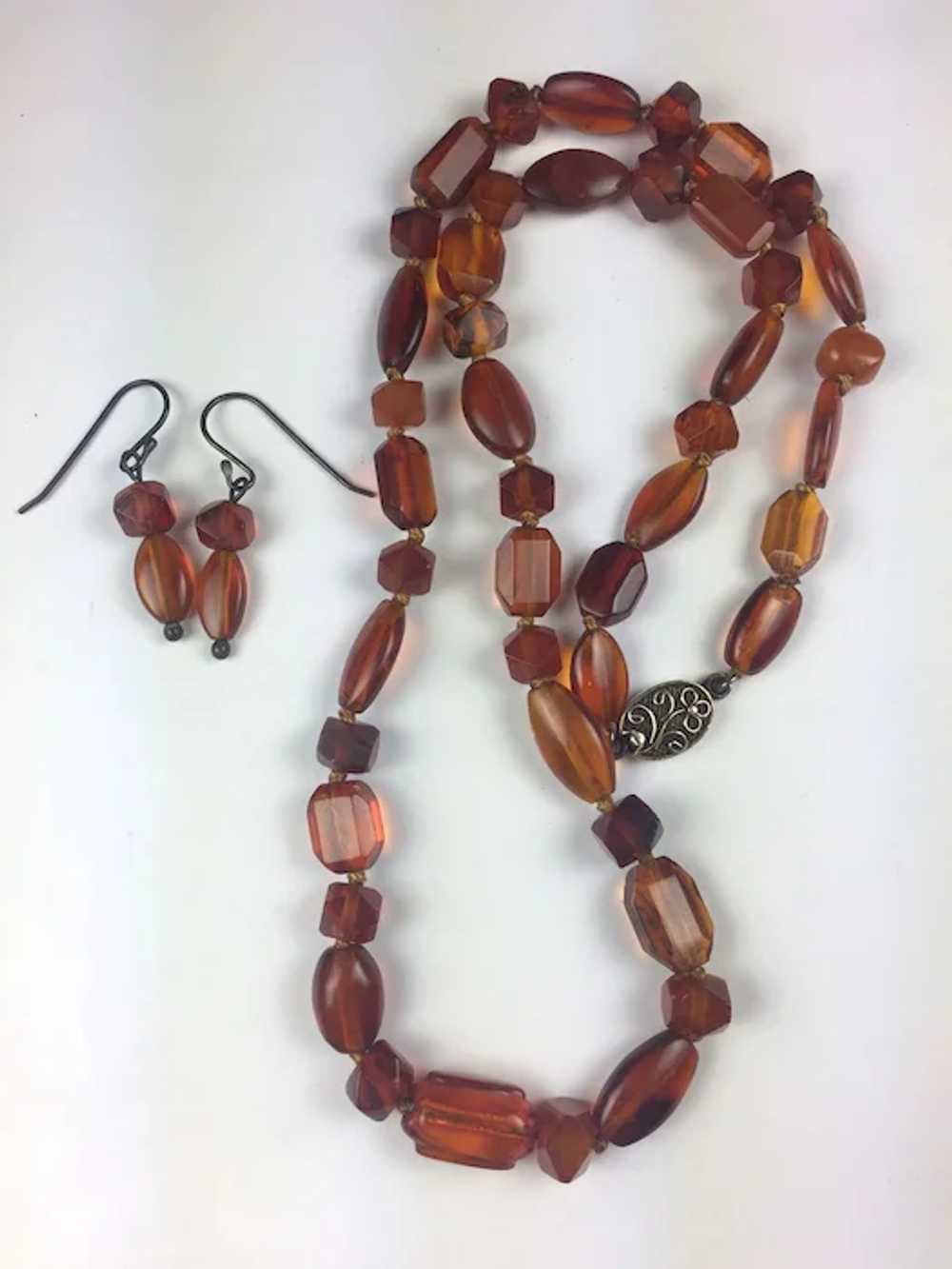 Antique Victorian carved Natural Amber necklace - image 9
