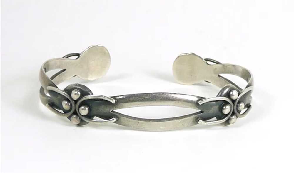 Skillful Maricela Single Oval Cuff Bracelet c. 19… - image 5