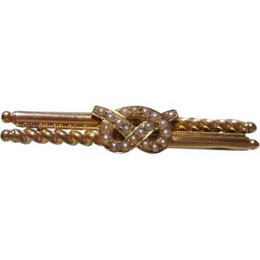 15 Kt Gold Staffordshire Knot Sweetheart Brooch-E… - image 1