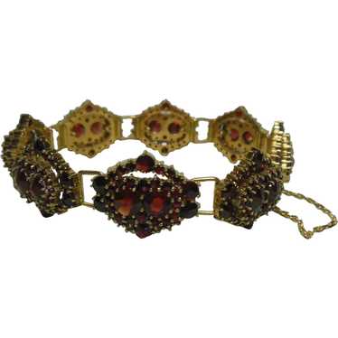 Exquisite 18 KT Gold Garnet Gem Bracelet - image 1