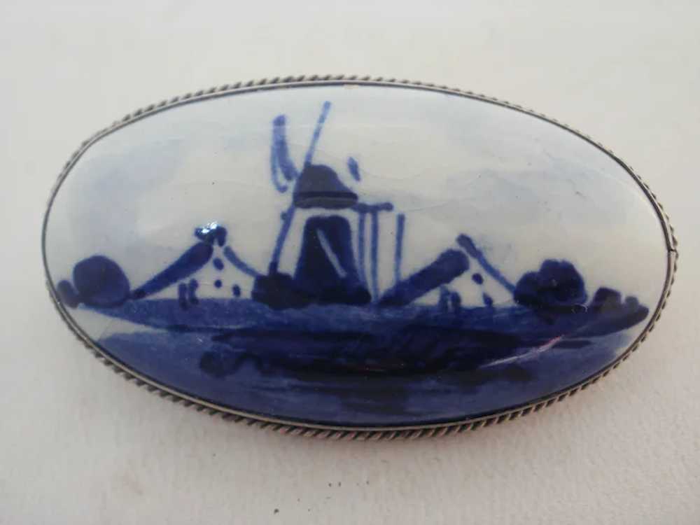 Hand Painted Porcelain Silver Delft Holland Brooch - image 2