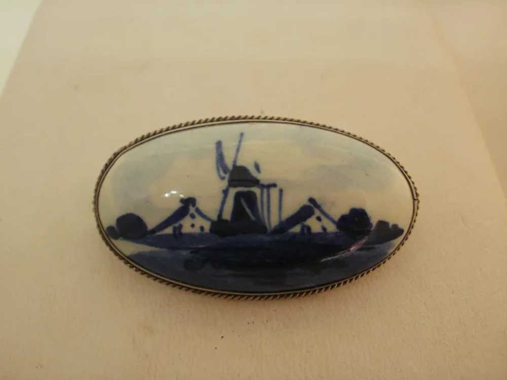 Hand Painted Porcelain Silver Delft Holland Brooch - image 3