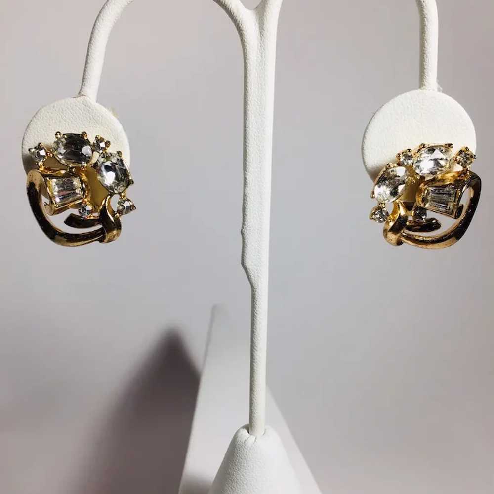 Crown Trifari Gold Tone and Rhinestone Clip Earri… - image 6