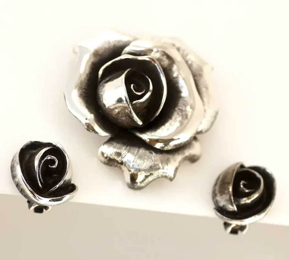 Tortolani Rose Brooch and Earring Set - image 7