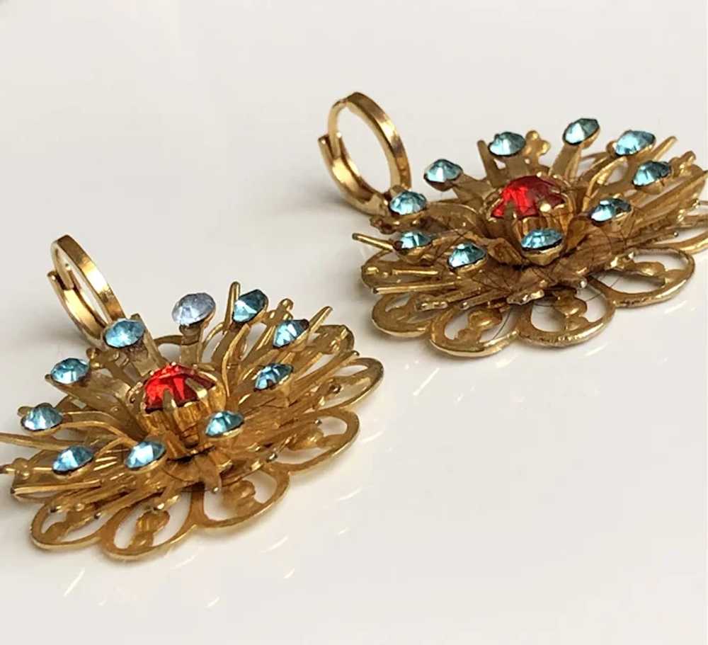 Vintage gold-plated brass flower earrings red tur… - image 2