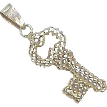 Vintage 14K  Gold Skeleton Key Charm, Mesh Design… - image 1