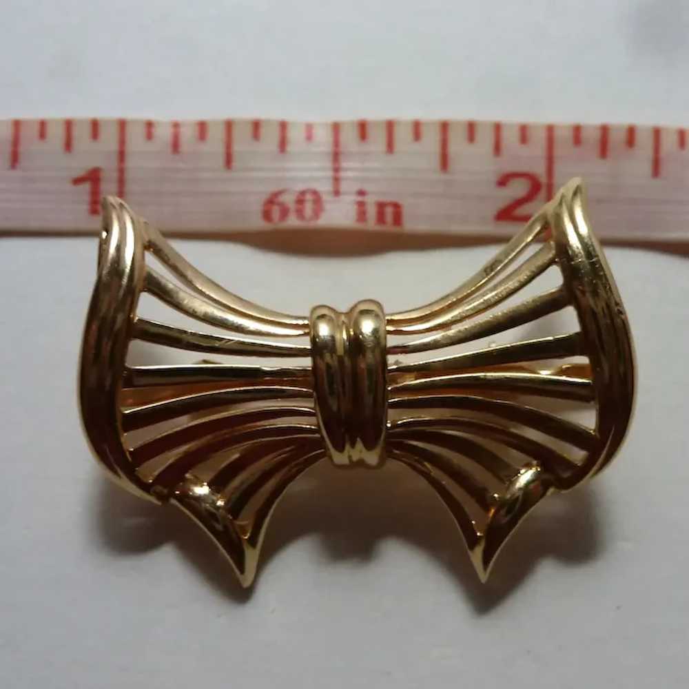 14k Petite Open Bow Pin Brooch - image 2