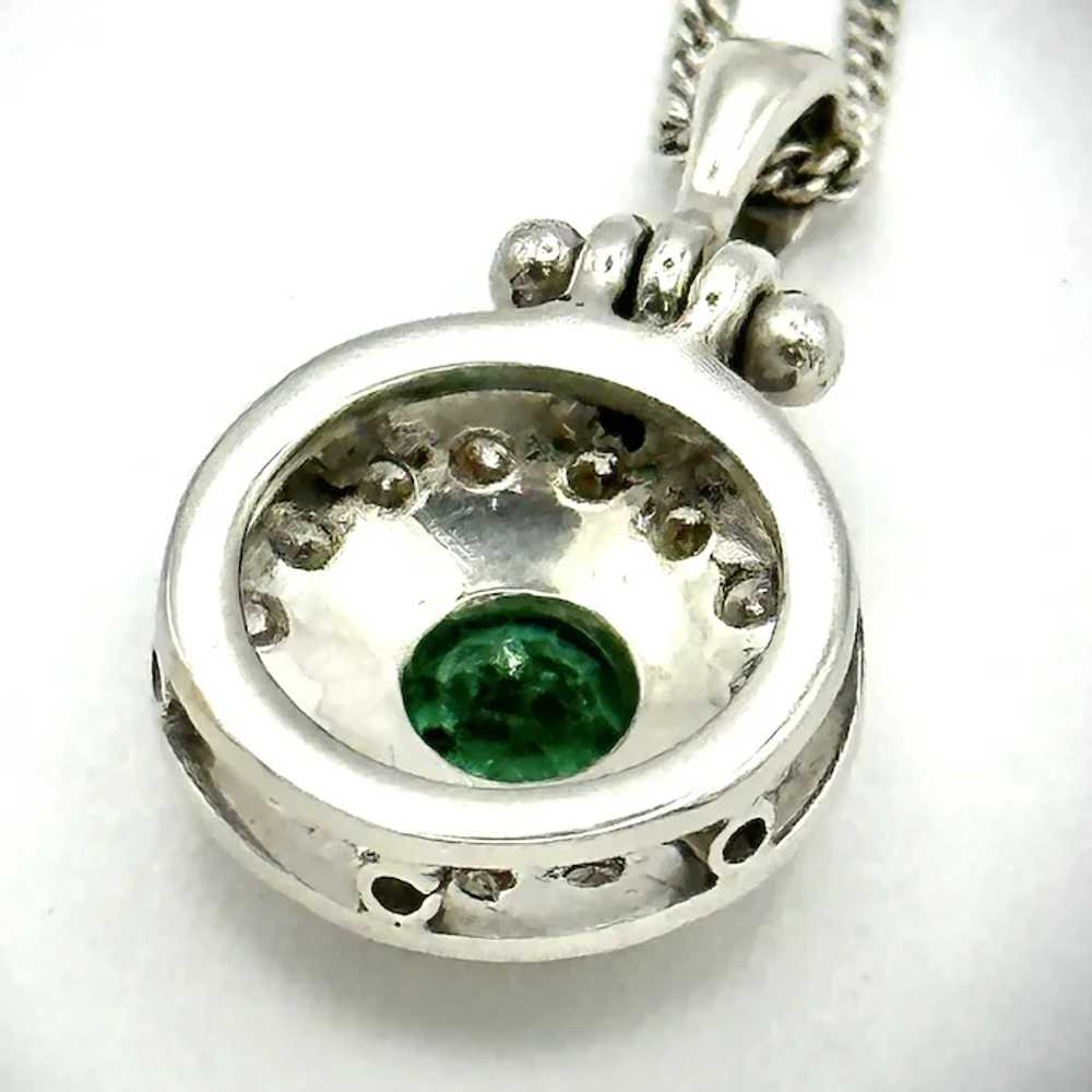 Ladies vintage 18kt emerald and diamond pendant. - image 3