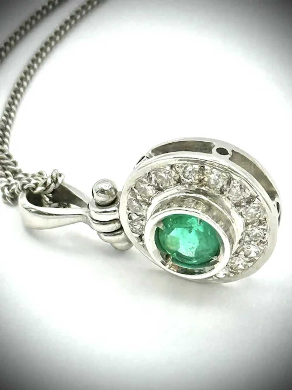 Ladies vintage 18kt emerald and diamond pendant. - image 4