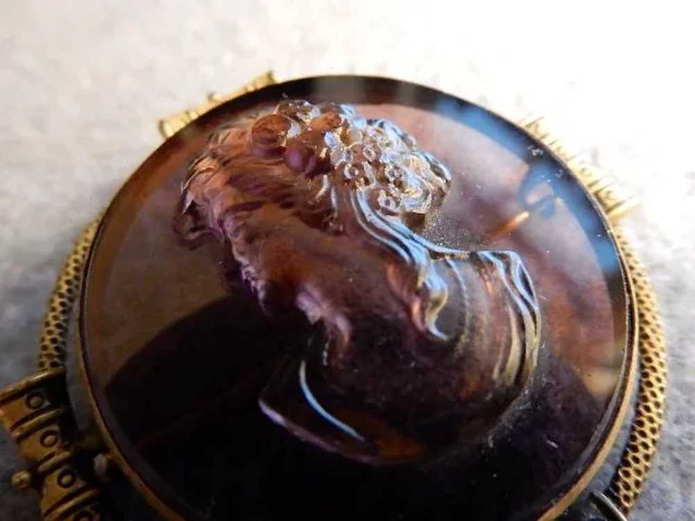 Victorian Early Formed Plastic Cameo Brooch in Gi… - image 4