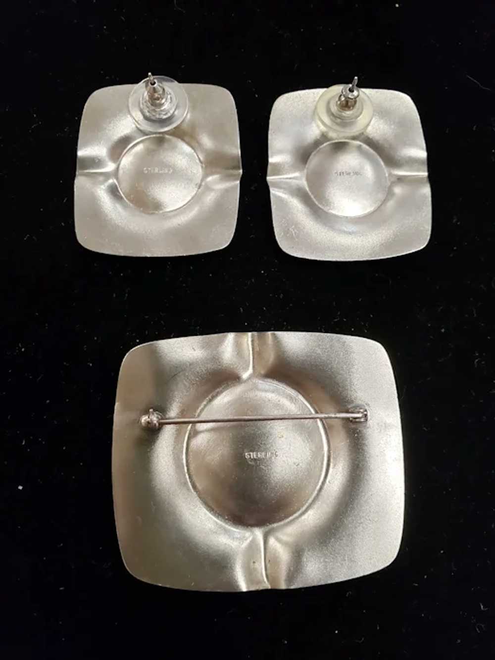 Vintage Sterling Art Glass Brooch and Earrings - image 2