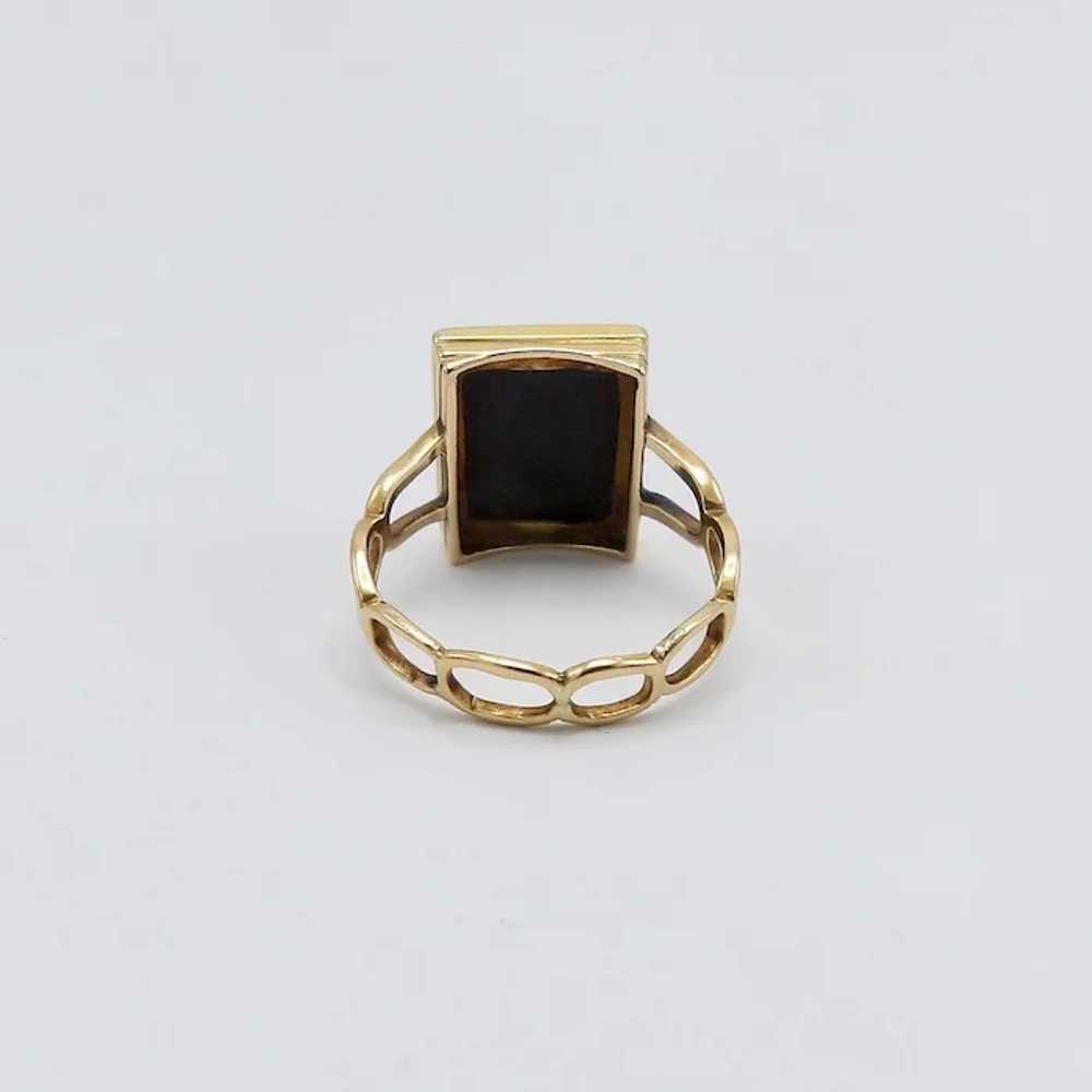 Early Victorian Era 18K Gold Touchstone Ring - image 4