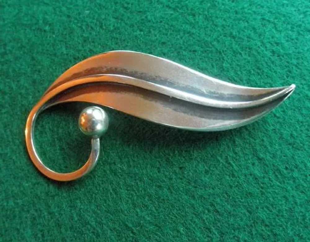 Vintage outlet Minimalist Modernist Sterling Brooch. Designed by Miguel Garcia Martinez Taxco Mexico. 1950s.