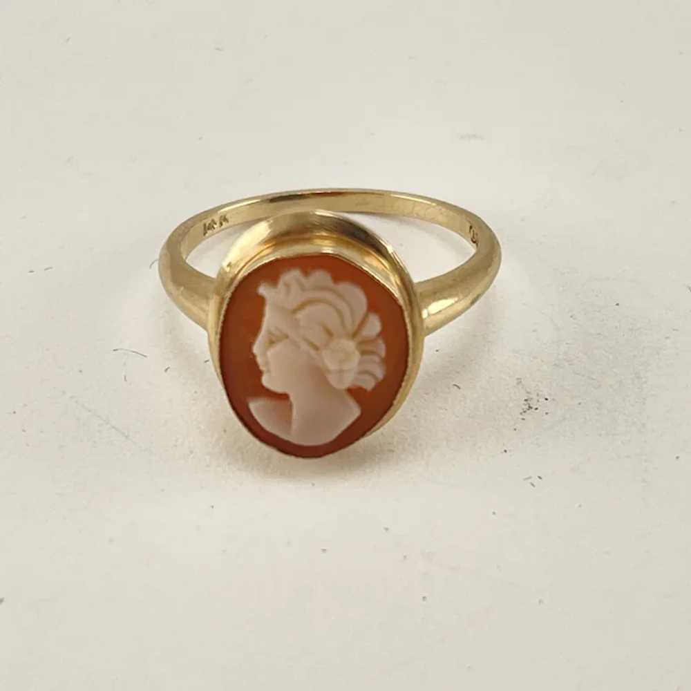 Antique 14K Carved Cameo Ring - image 2