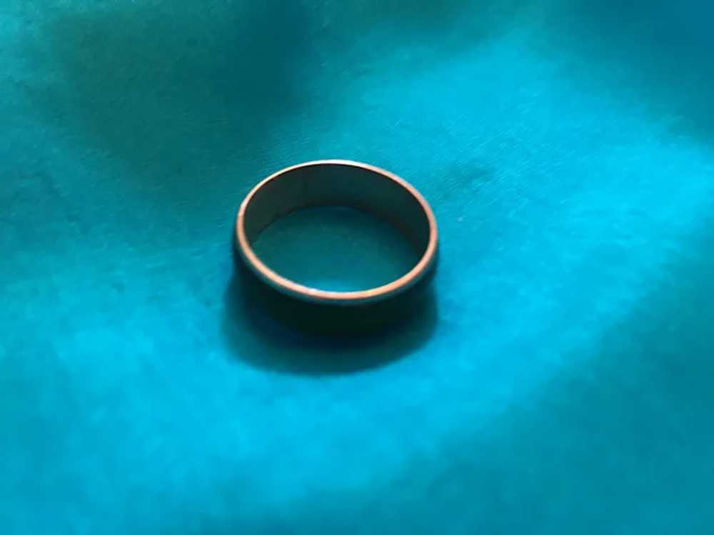 1970s Friendship Ring with an Interior Blue/Black… - image 2