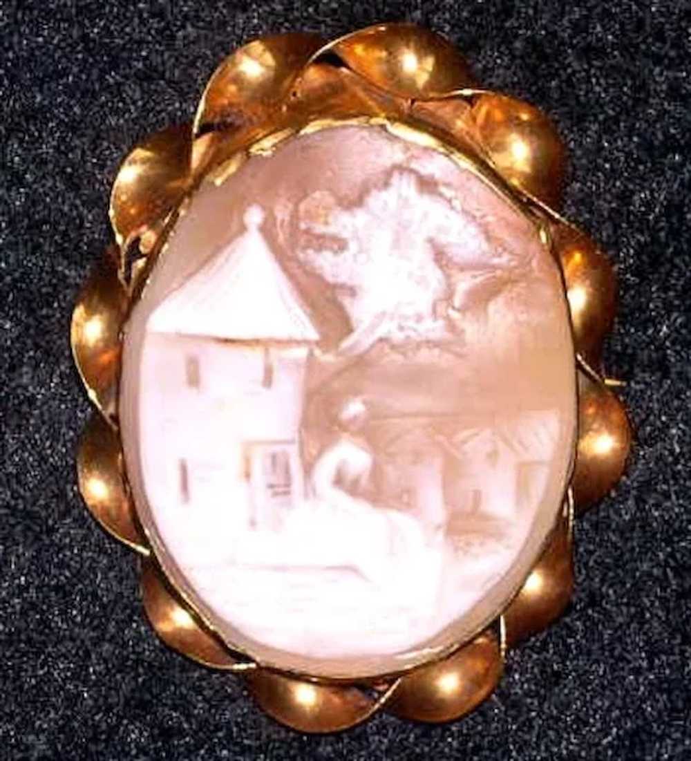 Antique Scenic Cameo Brooch 9K - image 2
