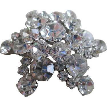 GLITZY Juliana Art Glass Star Brooch - image 1