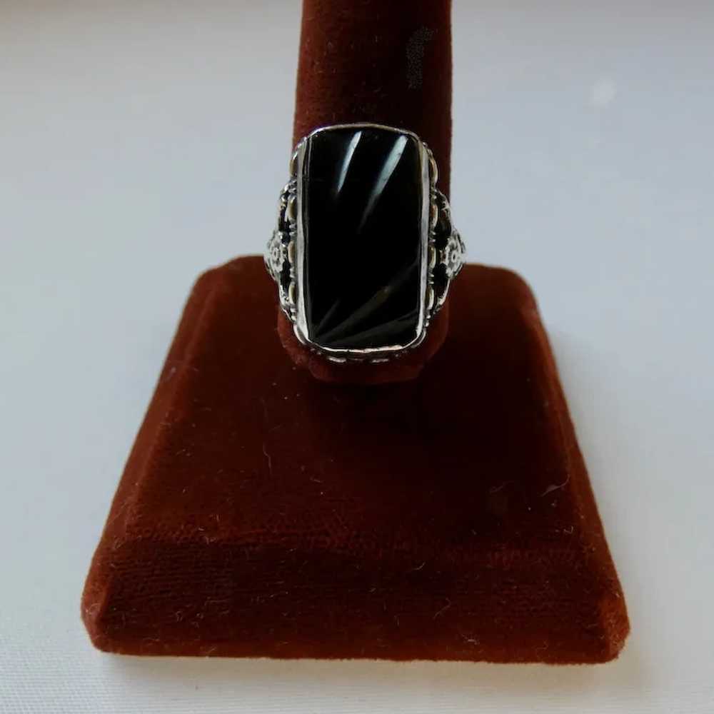 Art Deco Carved Onyx Sterling Silver Ring - image 5