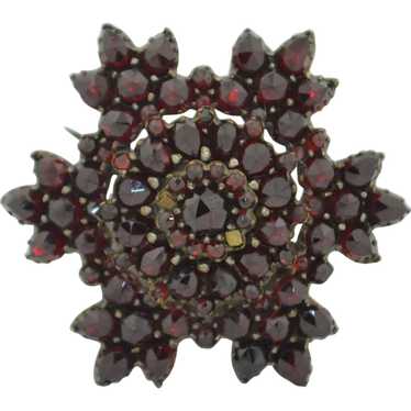 Victorian Sterling Silver Gilt Rose Cut Garnet Pi… - image 1