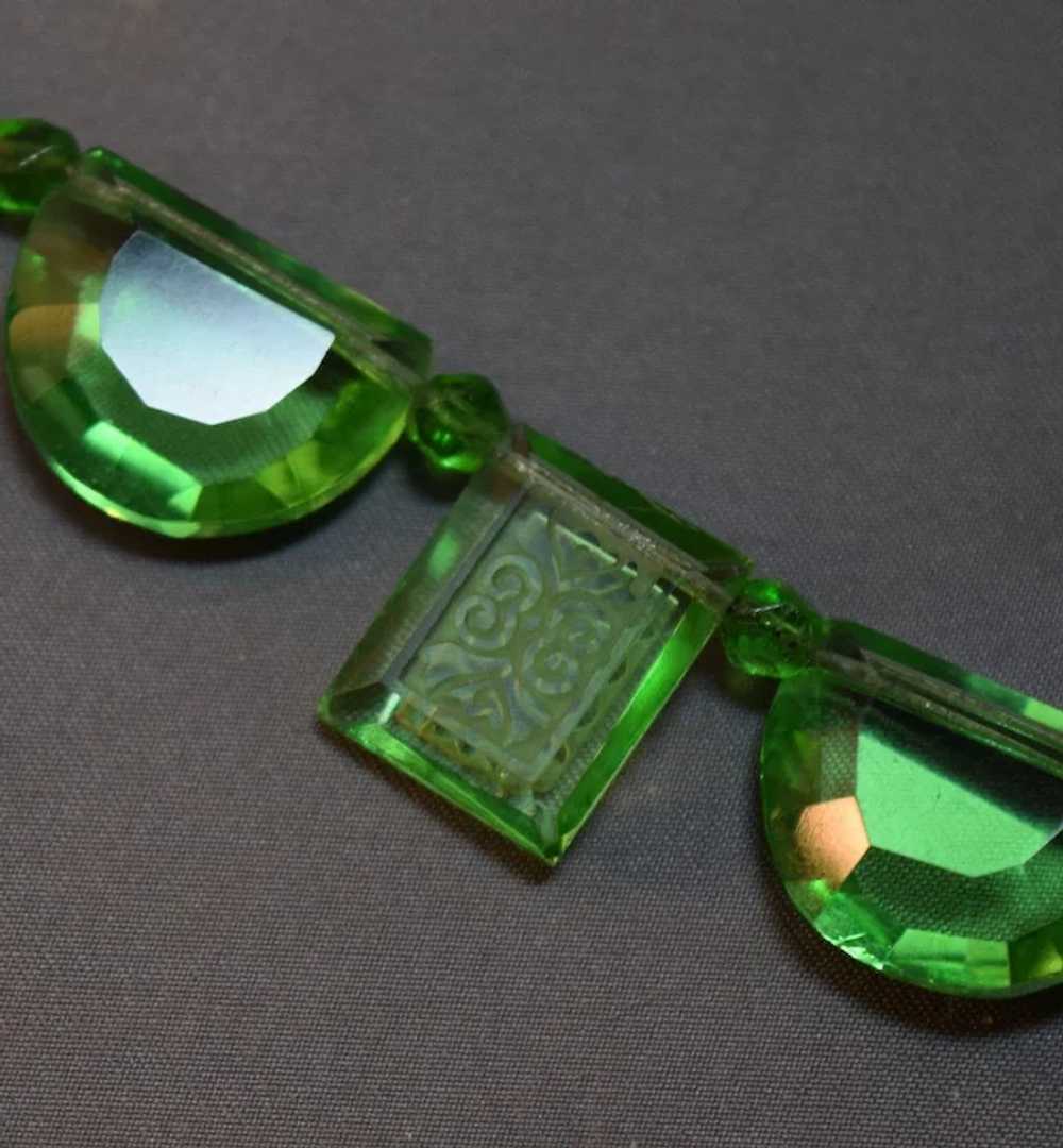 RARE Art Deco 1920's Green Intaglio Etched  Glass… - image 2